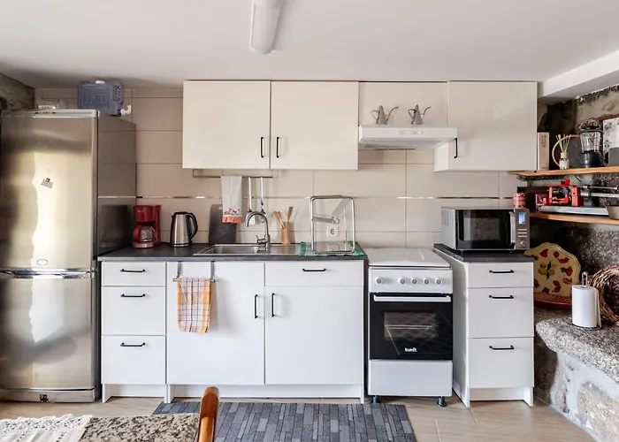 Casa Real De Cima * Moreira do Castelo